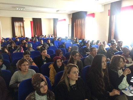 OKULUMUZDA BOZKIR TOPLUM SAĞLIĞI MERKEZİ HIV AİDS KONULU SEMİNER YAPTI